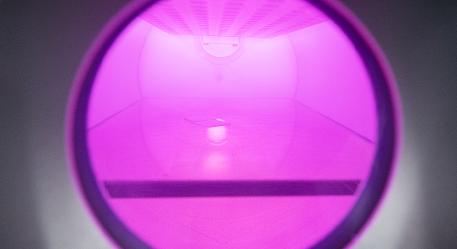 真空低壓等離子體清洗技術